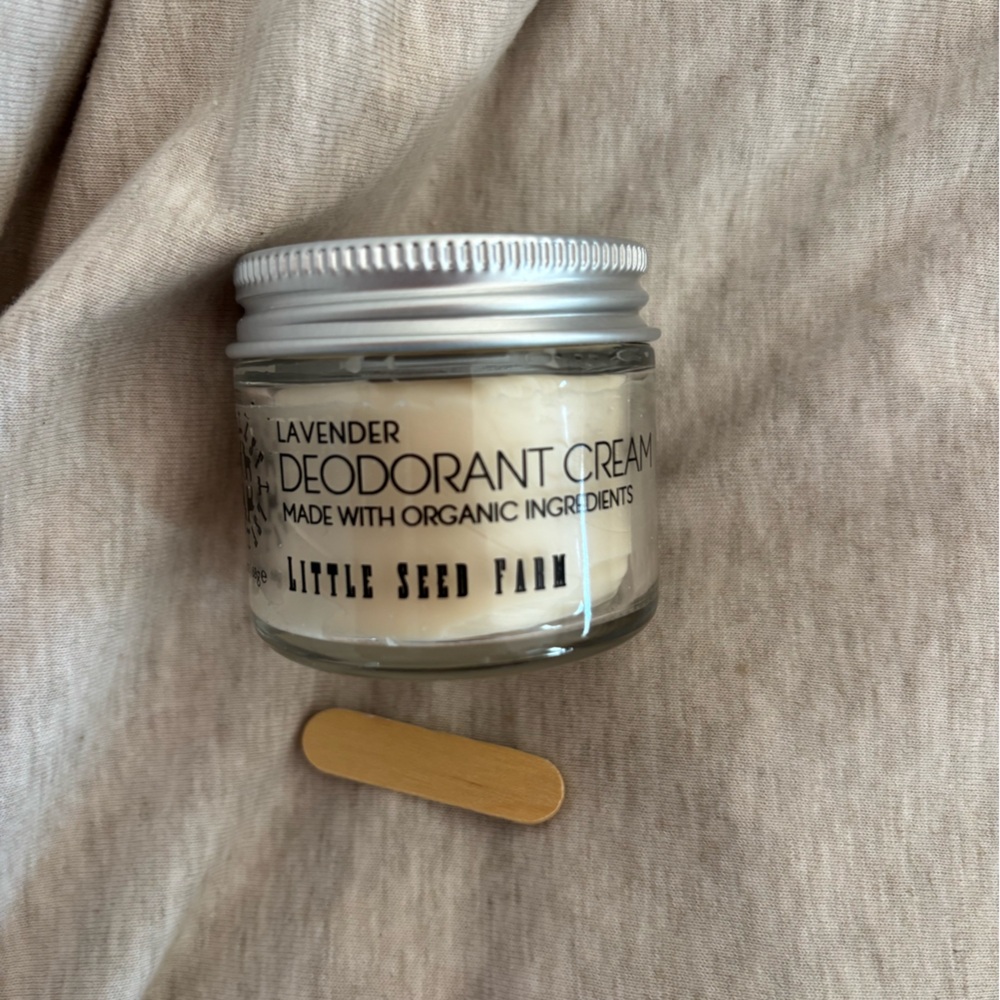 Lavender Deodorant Cream — Light Purple - Picture 5 of 6